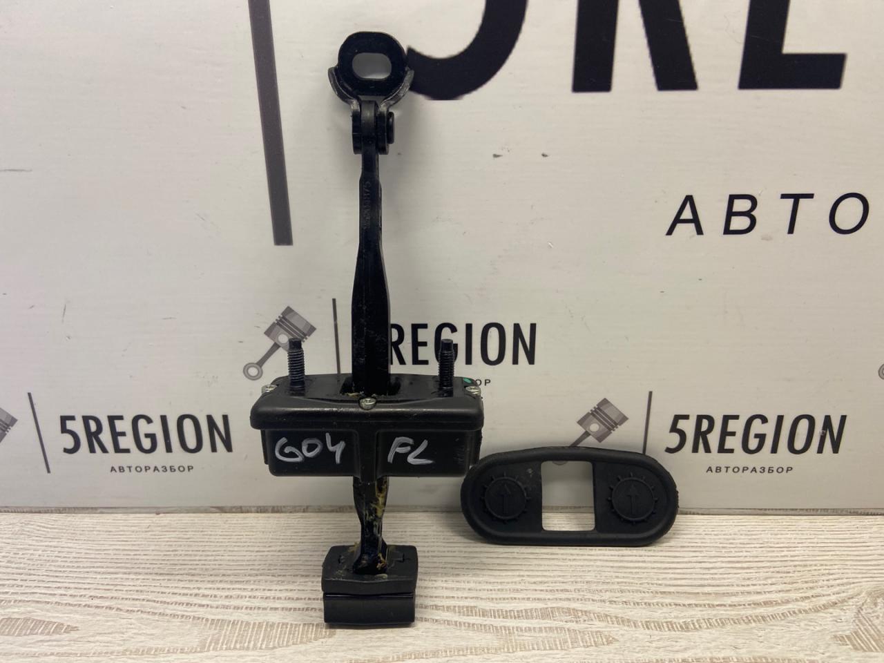 ограничитель открывания двери Alfa Romeo Giulia 2 поколение 952 2018, 2.0 л., бензин, АКПП, седан, задний привод - фото №1