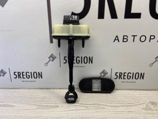 ограничитель открывания двери Alfa Romeo Stelvio 1 поколение 949 2018, 2.0 л., бензин, АКПП, внедорожник 5 дв., полный привод