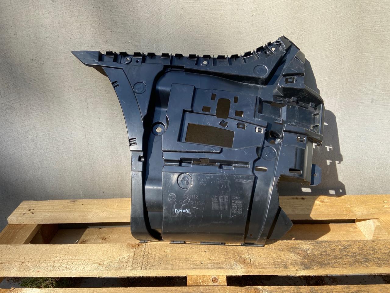 крепление бампера BMW 7 серия G11/G12 2018, 3.0 л., дизель, АКПП, седан, задний привод, правый руль, 7357, 51127357147 - фото №1