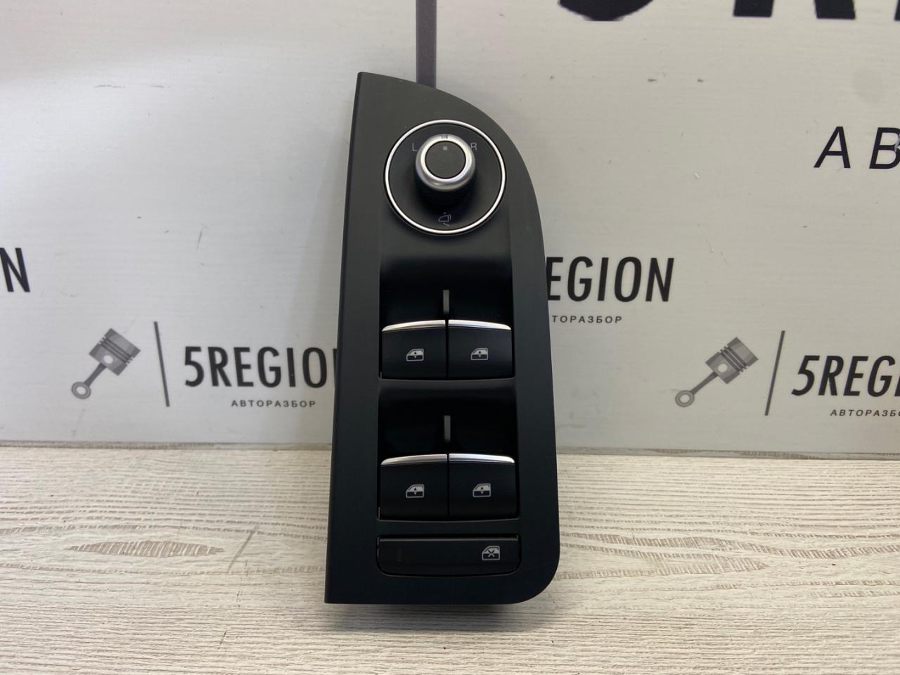 блок управления стеклоподъемниками Alfa Romeo Giulia 2 поколение 952 2018, 2.0 л., бензин, АКПП, седан, задний привод, 1561291690, 1561181990, 1561291710 - фото №1