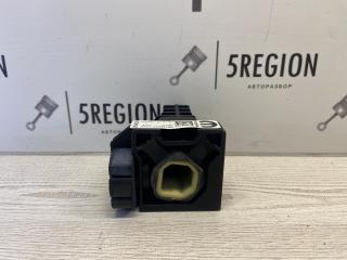 кронштейн радиатора Alfa Romeo Stelvio 1 поколение 949 2018, 2.0 л., бензин, АКПП, внедорожник 5 дв., полный привод, 50541423