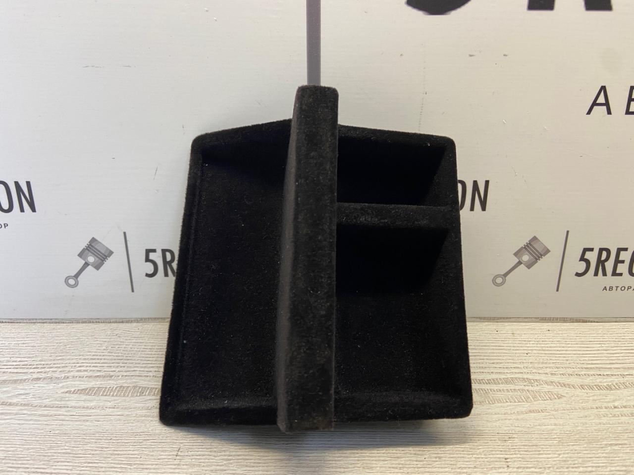 пластик Alfa Romeo Stelvio 1 поколение 949 2018, 2.0 л., бензин, АКПП, внедорожник 5 дв., полный привод, 156136210 - фото №1