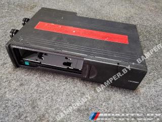 CD-чейнджер BMW 5 серия E39 [рестайлинг] E39 2002, 3.0 л., бензин, АКПП, седан, передний привод