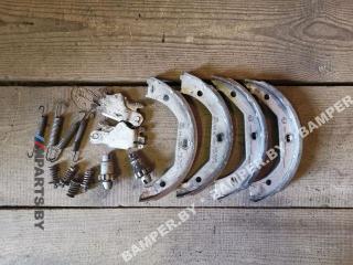 колодки стояночного тормоза BMW 3 серия F30/F31/F34 F30 2013, 3.0 л., N55 B30 A, бензин, АКПП, седан, задний привод