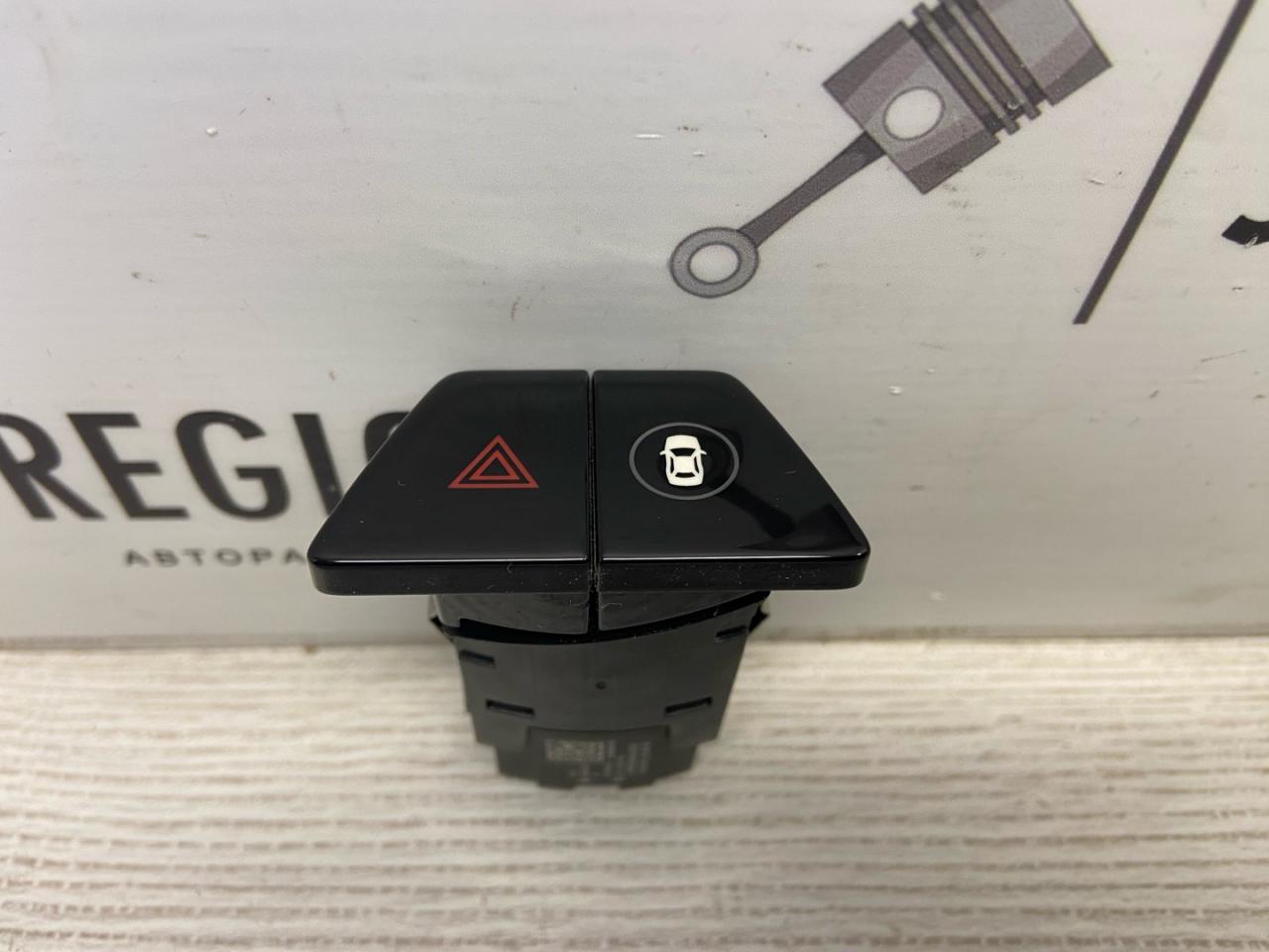 кнопка аварийной сигнализации BMW 5 серия G30/G31 2019, 2.0 л., бензин, АКПП, седан, задний привод, правый руль, 6993, 61316993047 - фото №1