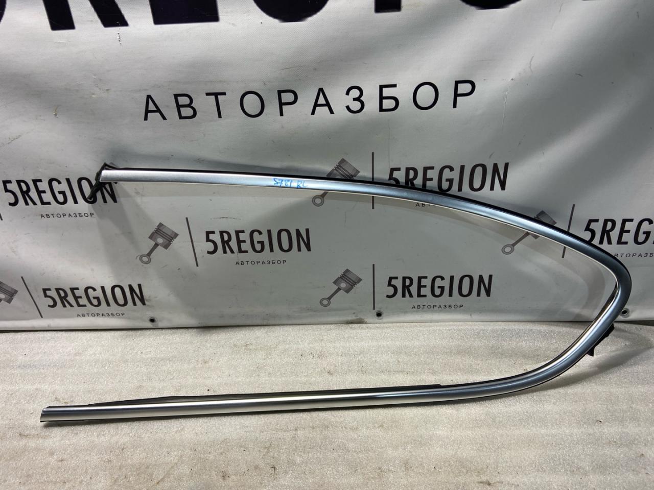 молдинг (накладка кузовная) Alfa Romeo Stelvio 1 поколение 949 2018, 2.0 л., бензин, АКПП, полный привод - фото №1