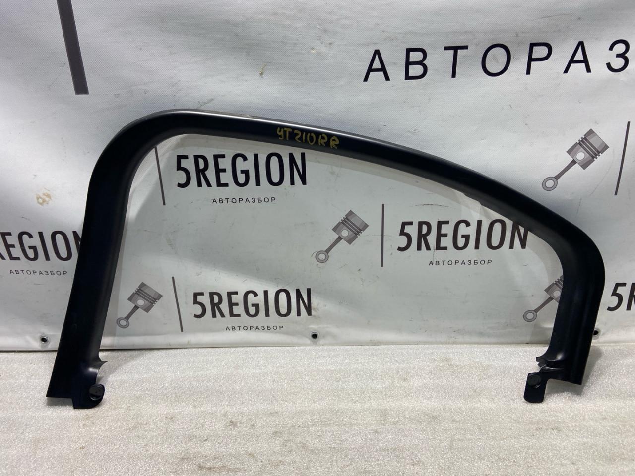 молдинг (накладка кузовная) Alfa Romeo Giulia 2 поколение 952 2017, 2.0 л., бензин, АКПП, седан, задний привод, 156108479 - фото №1