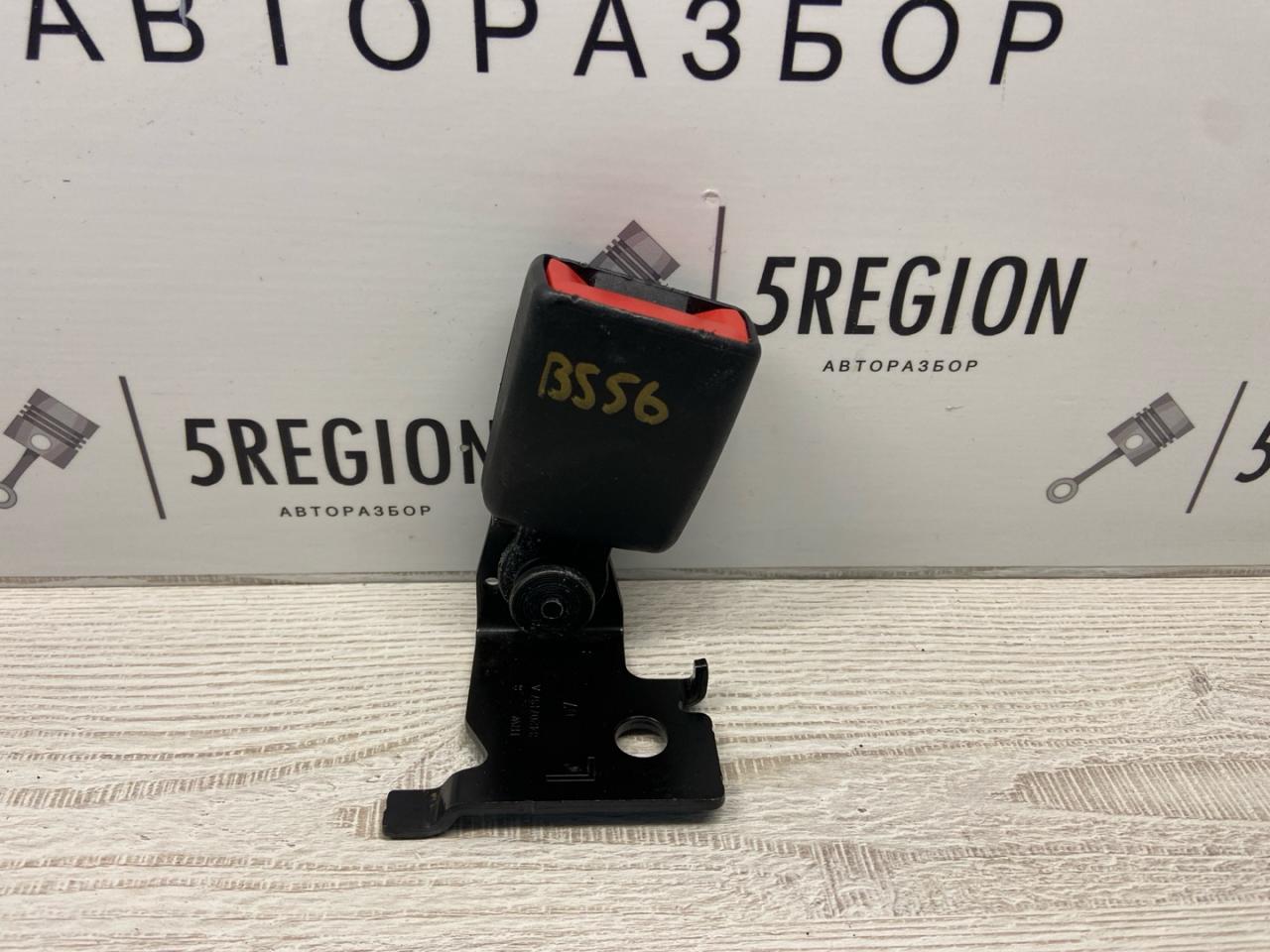 замок ремня безопасности Alfa Romeo Giulia 2 поколение 952 2018, 2.0 л., бензин, АКПП, седан, задний привод, 156112957 - фото №1