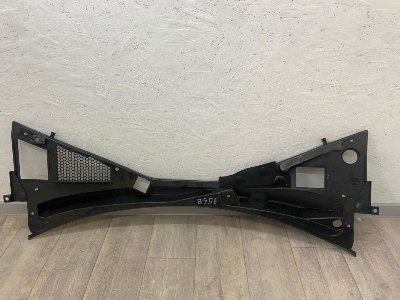 дождевик Alfa Romeo Giulia 2 поколение 952 2018, 2.0 л., бензин, АКПП, седан, задний привод - фото №1