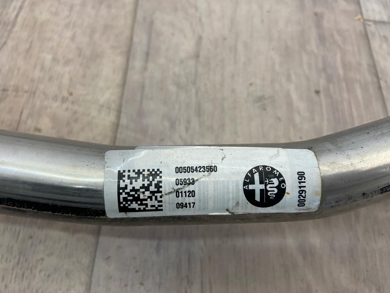 горловина топливного бака Alfa Romeo Stelvio 1 поколение 949 2018, 2.0 л., бензин, АКПП, полный привод, 505423560 - фото №1