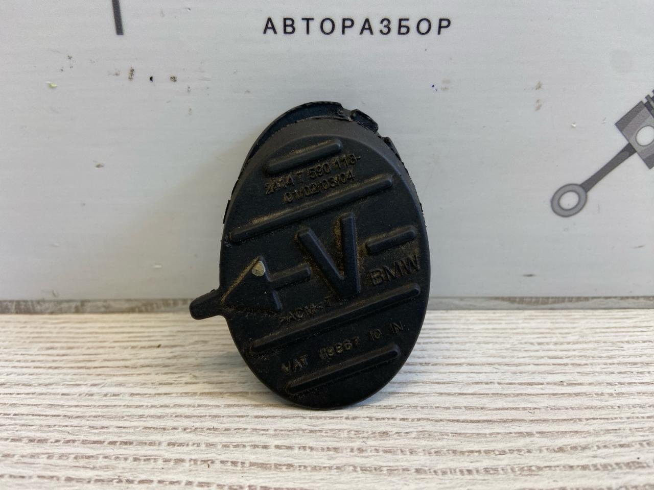 заглушка заднего бампера под крюк BMW 5 серия G30/G31 2019, 2.0 л., бензин, АКПП, седан, задний привод, правый руль, 24147590118, 759 - фото №1