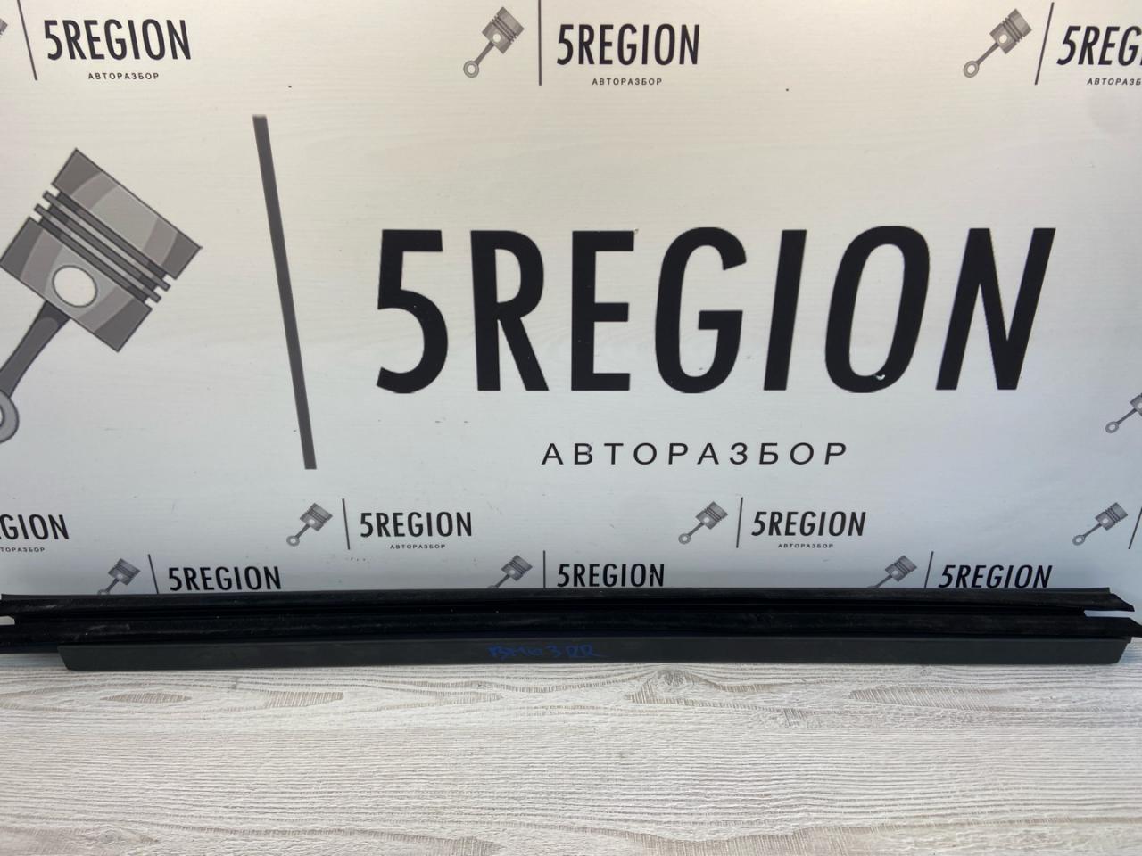 молдинг (накладка кузовная) BMW 7 серия G11/G12 2018, 3.0 л., дизель, АКПП, седан, задний привод, правый руль, 7380530 - фото №1