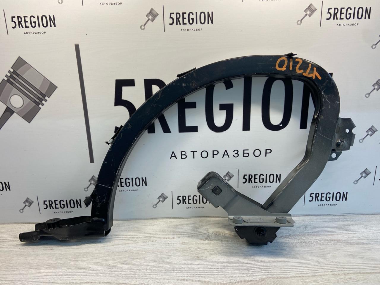 петля крышки багажника Alfa Romeo Giulia 2 поколение 952 2017, 2.0 л., бензин, АКПП, седан, задний привод - фото №1