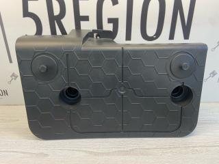 пластик Alfa Romeo Giulia 2 поколение 952 2018, 2.0 л., бензин, АКПП, седан, задний привод, 156110385