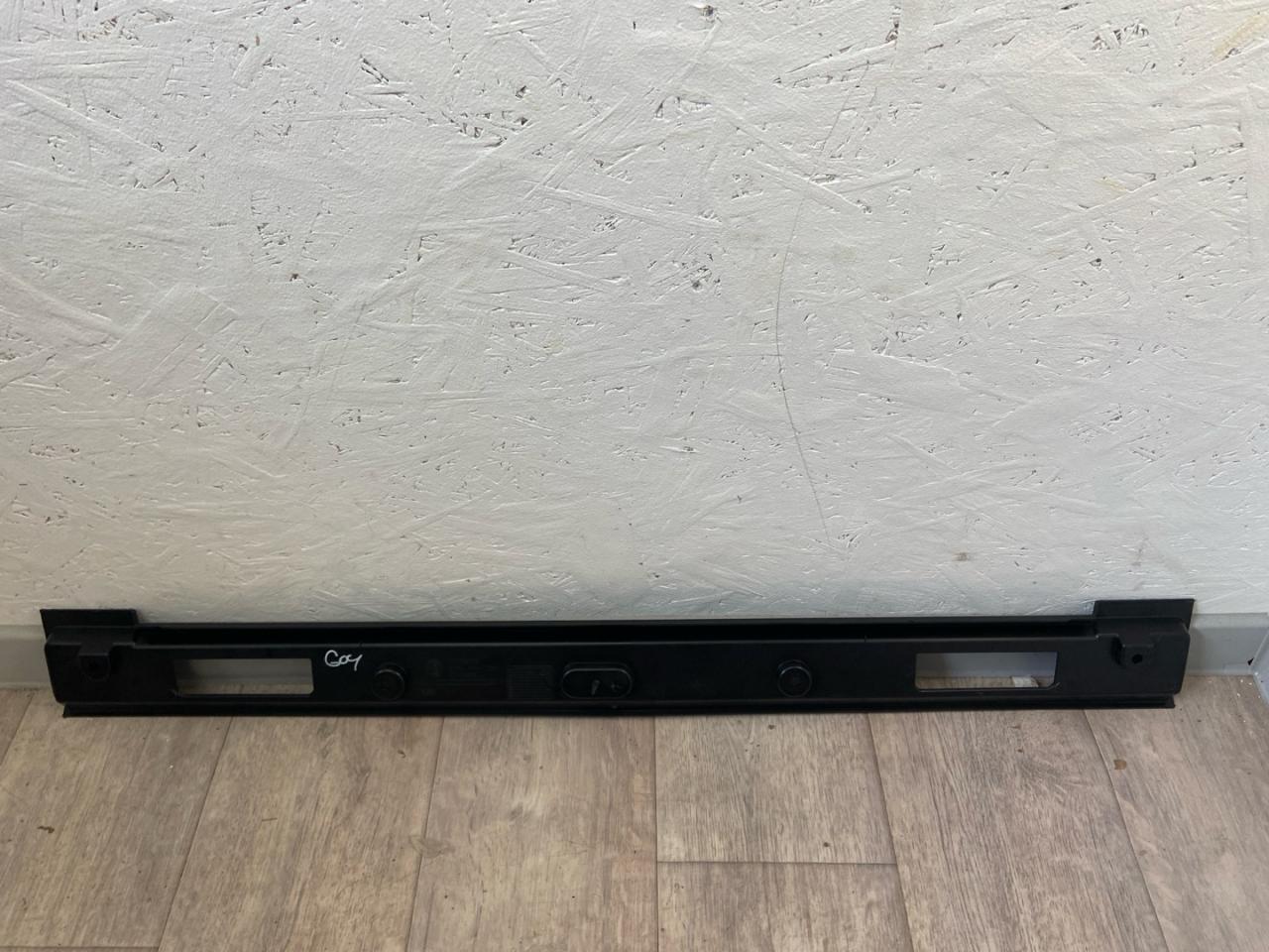 Пластик салазок сидений Alfa Romeo Giulia 2 поколение 952 2018, 2.0 л., бензин, АКПП, седан, задний привод, 156128738 - фото №1