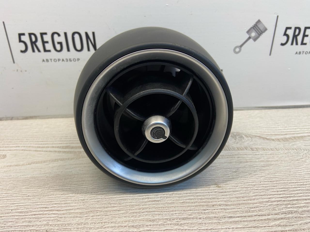 дефлектор обдува салона Alfa Romeo Giulia 2 поколение 952 2018, 2.0 л., бензин, АКПП, задний привод, 156110177 - фото №1