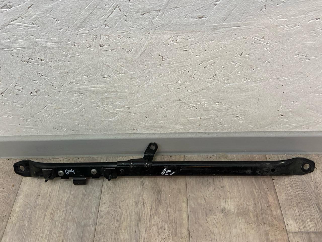 распорка стоек Alfa Romeo Giulia 2 поколение 952 2018, 2.0 л., бензин, АКПП, седан, задний привод - фото №1