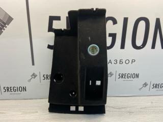 пластик BMW 7 серия G11/G12 2018, 3.0 л., дизель, АКПП, седан, задний привод, правый руль, 6811898