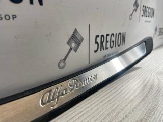 накладка на порог Alfa Romeo Stelvio 1 поколение [рестайлинг] 949 2021, 2.0 л., бензин, АКПП, полный привод