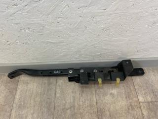 распорка стоек Alfa Romeo Stelvio 1 поколение 949 2018, 2.0 л., бензин, АКПП, полный привод