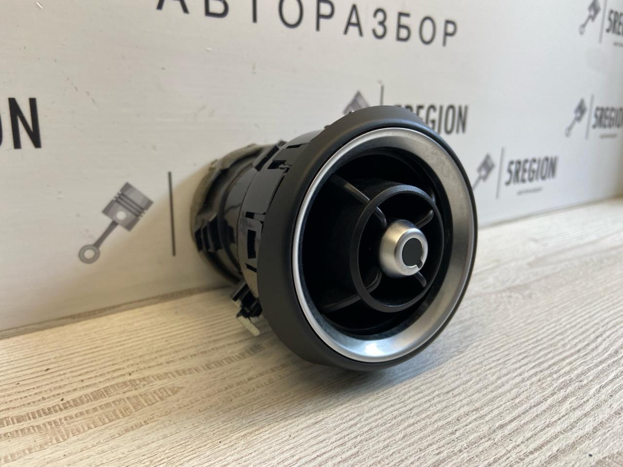 дефлектор обдува салона Alfa Romeo Giulia 2 поколение 952 2018, 2.0 л., бензин, АКПП, седан, задний привод, 15611, 156113388 - фото №1