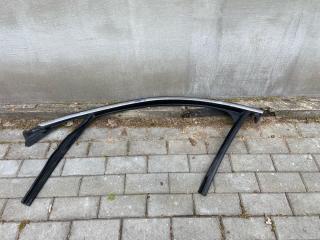 молдинг двери передней левой Alfa Romeo Giulia 2 поколение 952 2018, 2.0 л., бензин, АКПП, седан, задний привод