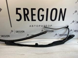 щеткодержатель (поводок стеклоочистителя, дворник) Alfa Romeo Stelvio 1 поколение 949 2018, 2.2 л., дизель, АКПП, полный привод