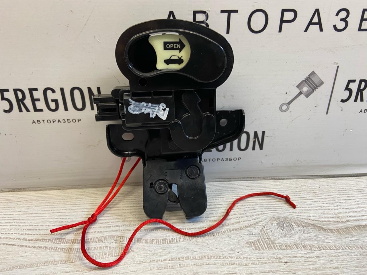 замок багажника Alfa Romeo Giulia 2 поколение 952 2018, 2.0 л., бензин, АКПП, седан, задний привод - фото №1