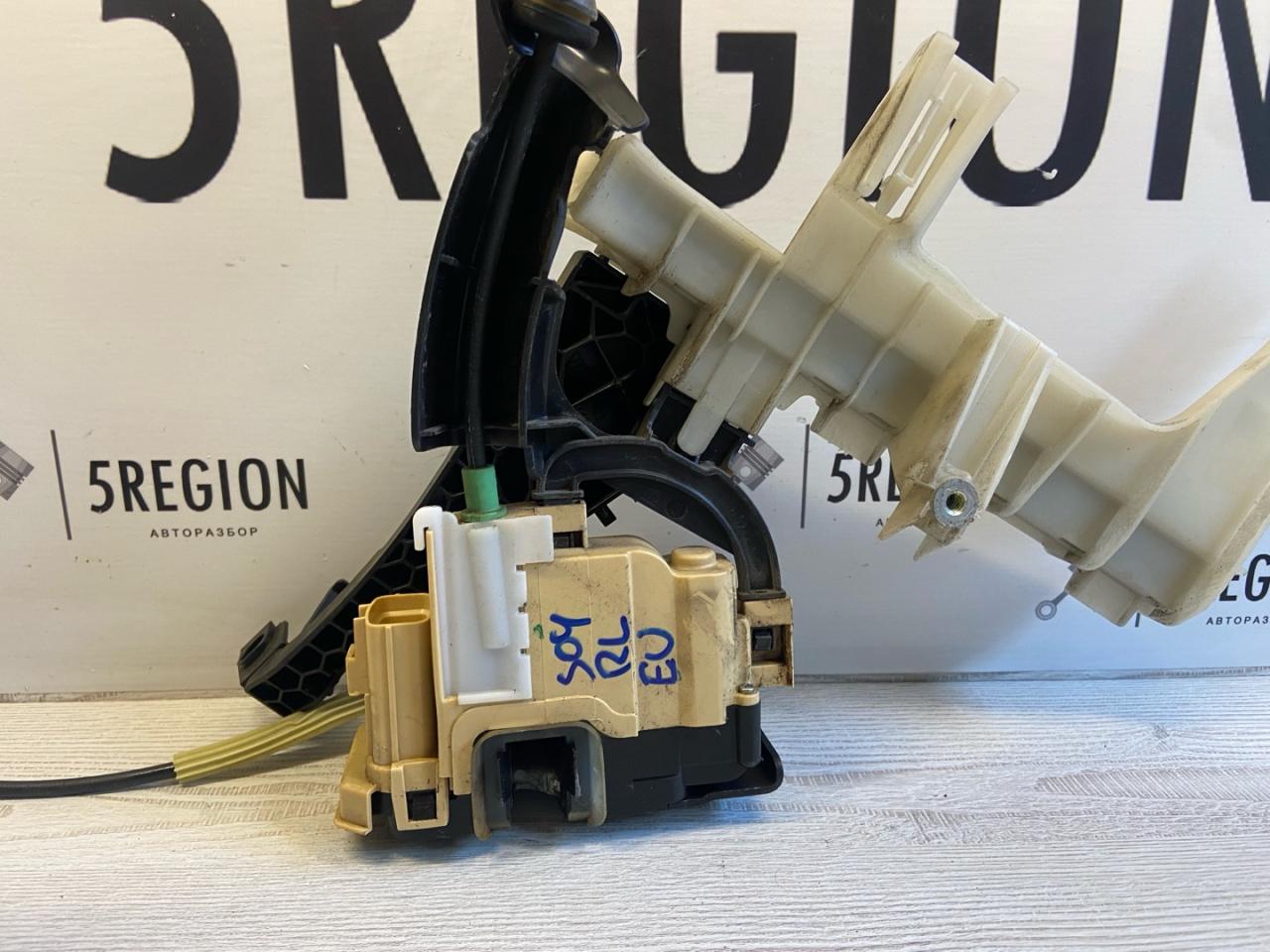 замок двери задней левой Alfa Romeo Stelvio 1 поколение 949 2018, 2.2 л., дизель, АКПП, полный привод, 50536550 - фото №1