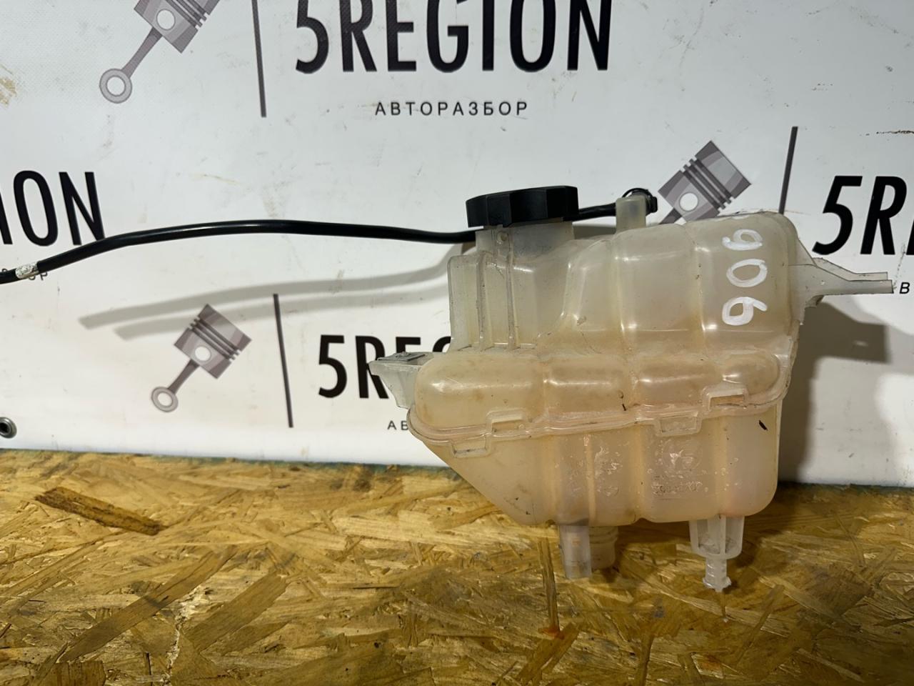 бачок расширительный Alfa Romeo Giulia 2 поколение 952 2018, 2.0 л., бензин, АКПП, rosso red, седан, полный привод, 50548702 - фото №1