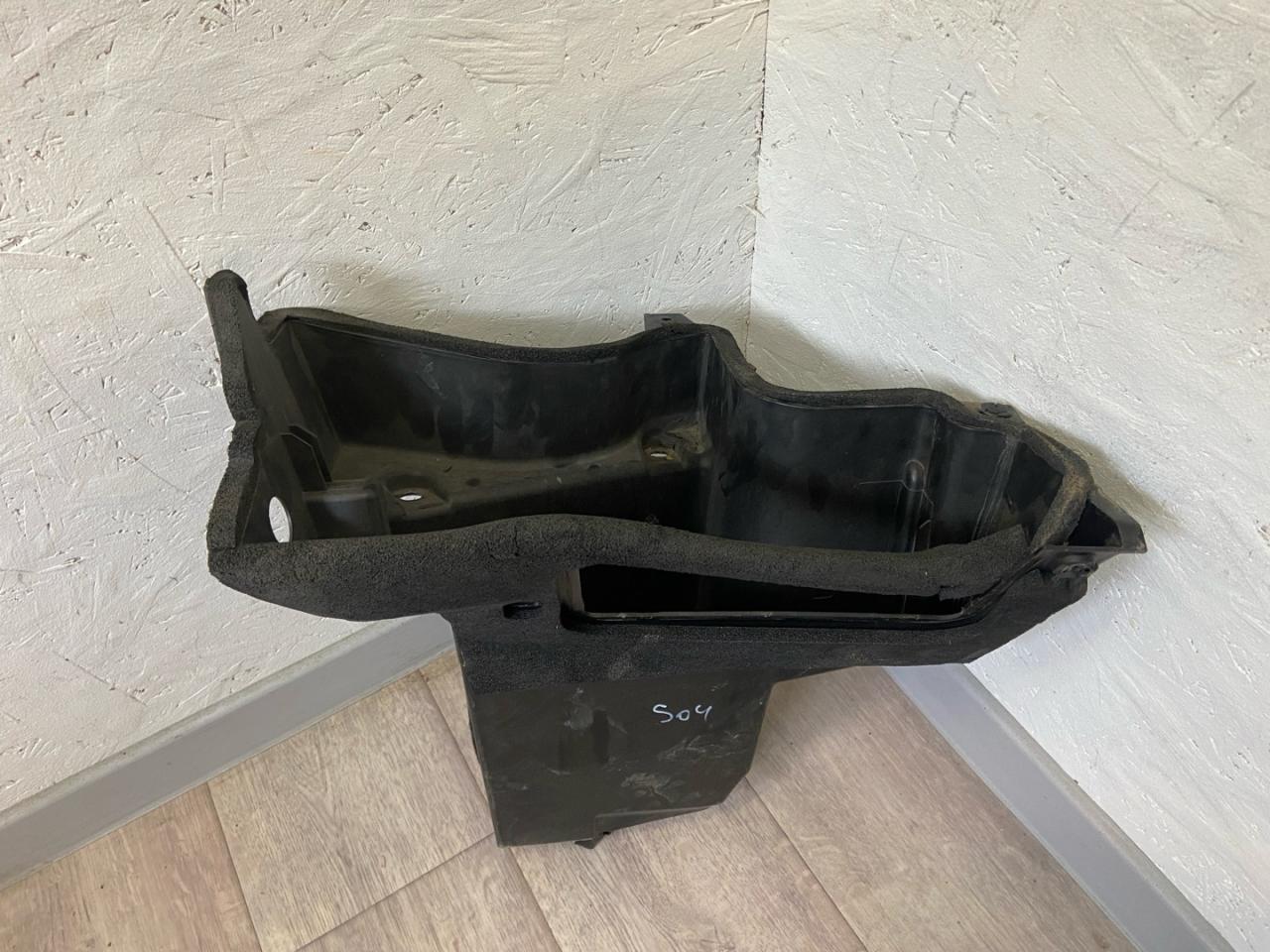 пластик Alfa Romeo Stelvio 1 поколение 949 2018, 2.2 л., дизель, АКПП, полный привод - фото №1