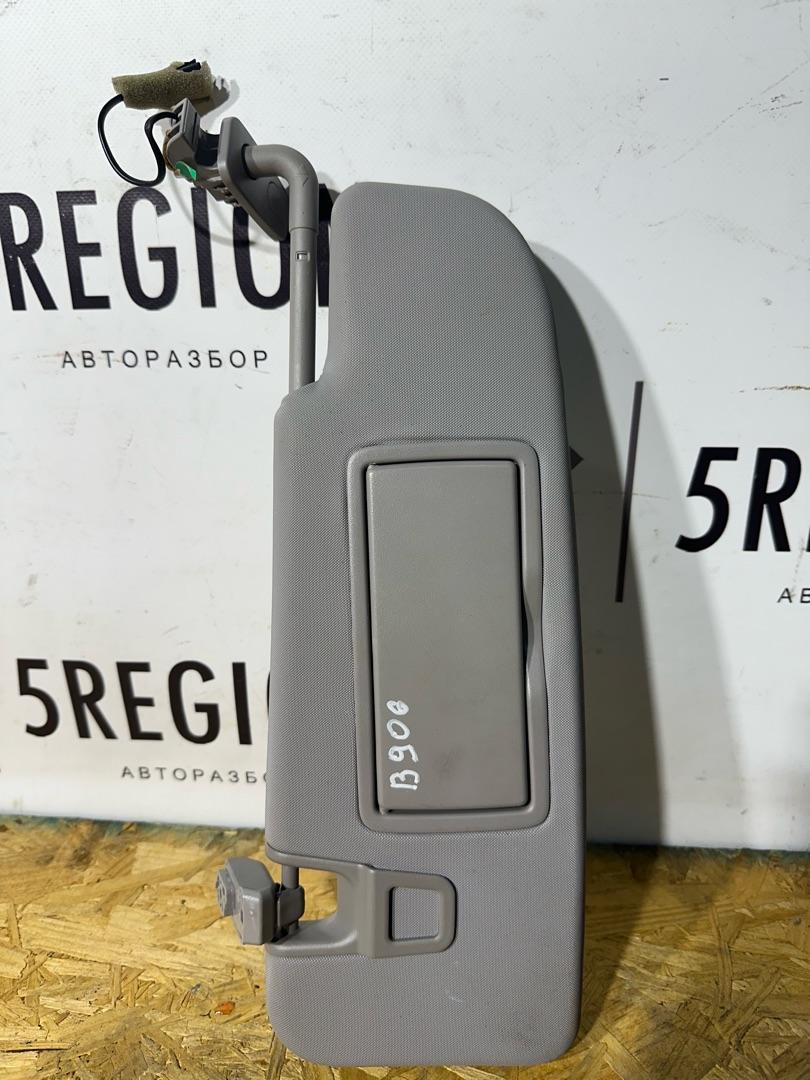 козырек солнцезащитный Alfa Romeo Giulia 2 поколение 952 2018, 2.0 л., бензин, АКПП, rosso red, седан, полный привод - фото №1