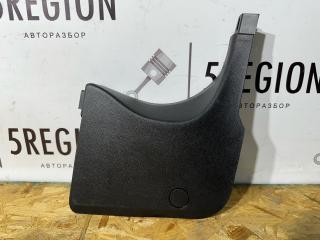 пластик Alfa Romeo Giulia 2 поколение 952 2018, 2.0 л., бензин, АКПП, rosso red, седан, полный привод