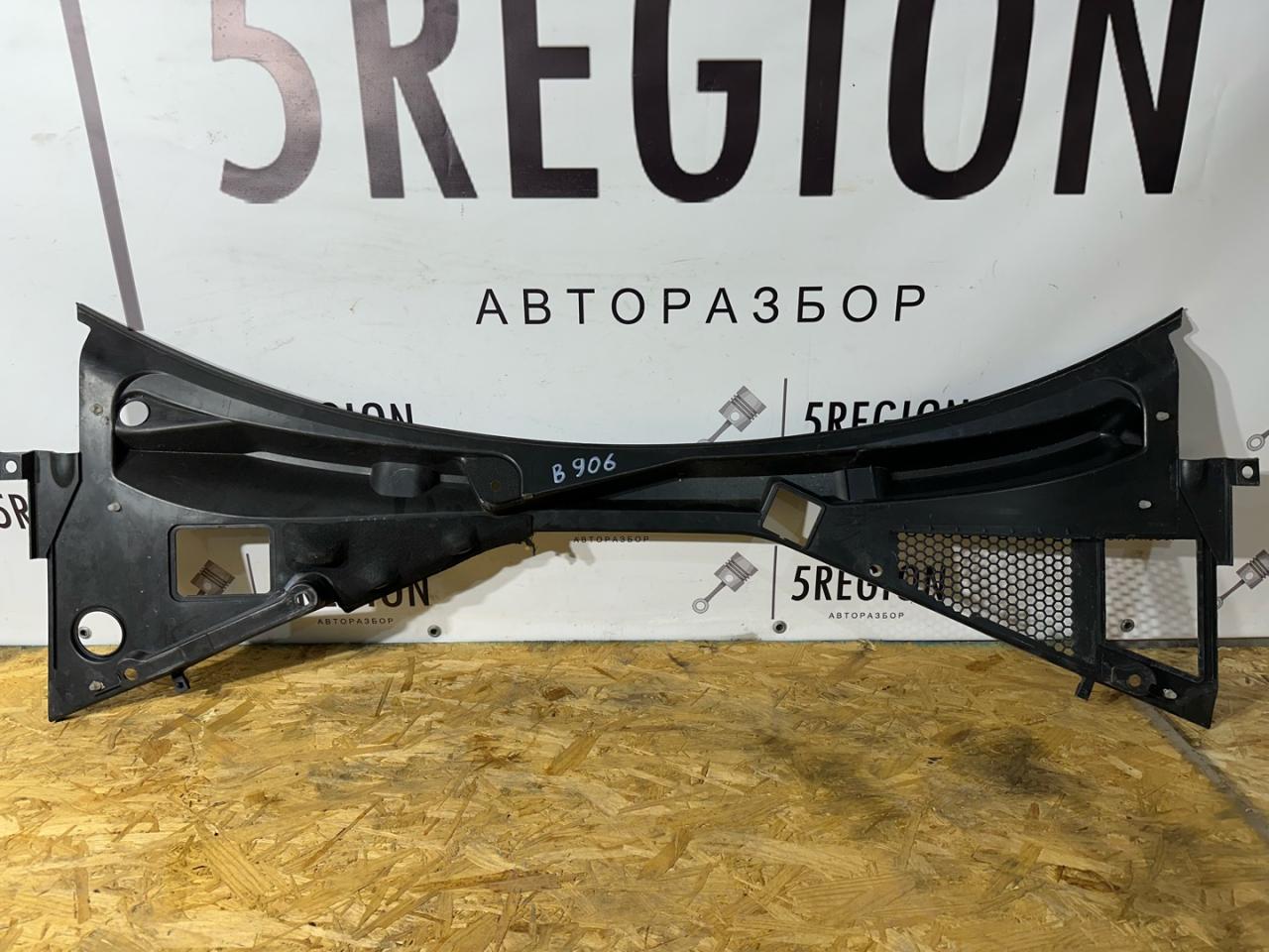 дождевик Alfa Romeo Giulia 2 поколение 952 2018, 2.0 л., бензин, АКПП, rosso red, седан, полный привод - фото №1