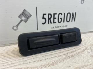 кнопка открытия багажника Alfa Romeo Giulia 2 поколение 952 2017, 2.0 л., бензин, АКПП, седан, полный привод, 52030366