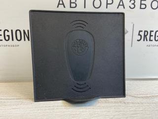 пластик Alfa Romeo Giulia 2 поколение 952 2017, 2.0 л., бензин, АКПП, седан, полный привод, 156108127