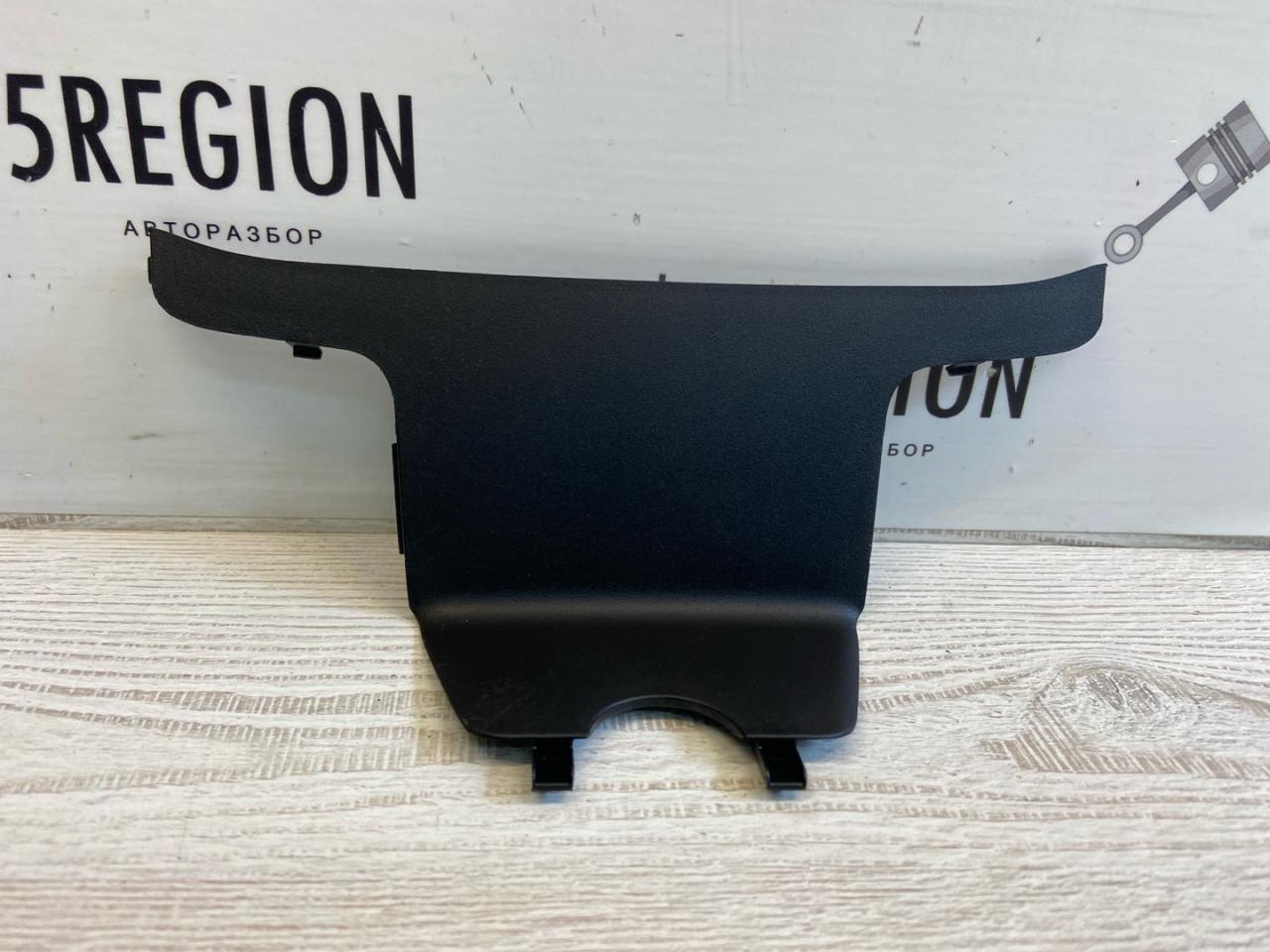 Крышка зеркала салонного Alfa Romeo Giulia 2 поколение 952 2017, 2.0 л., бензин, АКПП, седан, полный привод, 156119480 - фото №1