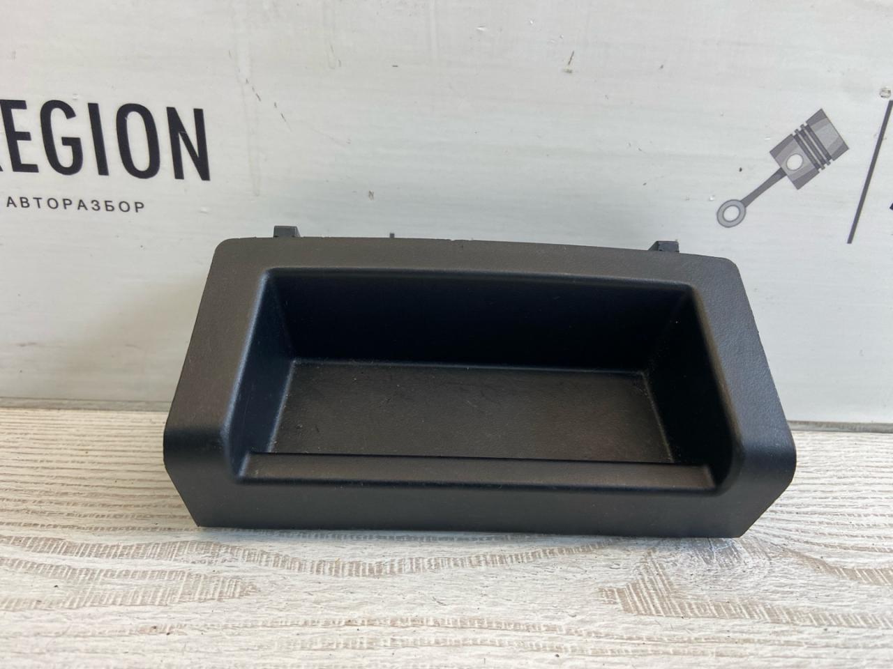 пластик Alfa Romeo Giulia 2 поколение 952 2017, 2.0 л., бензин, АКПП, седан, полный привод, 156109330 - фото №1