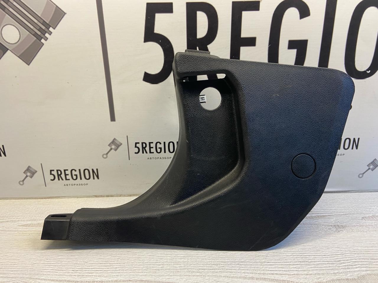 пластик Alfa Romeo Giulia 2 поколение 952 2018, 2.0 л., бензин, АКПП, rosso red, седан, полный привод, 156119235 - фото №1