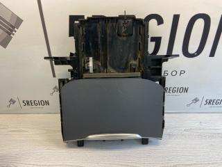 подстаканник Alfa Romeo Giulia 2 поколение 952 2017, 2.0 л., бензин, АКПП, седан, полный привод, 50538379