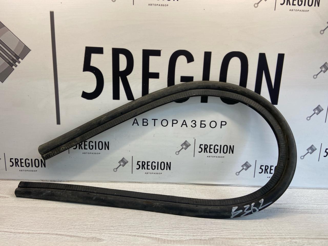 уплотнитель подкапотного пространства Alfa Romeo Giulia 2 поколение 952 2017, 2.0 л., бензин, АКПП, седан, полный привод - фото №1