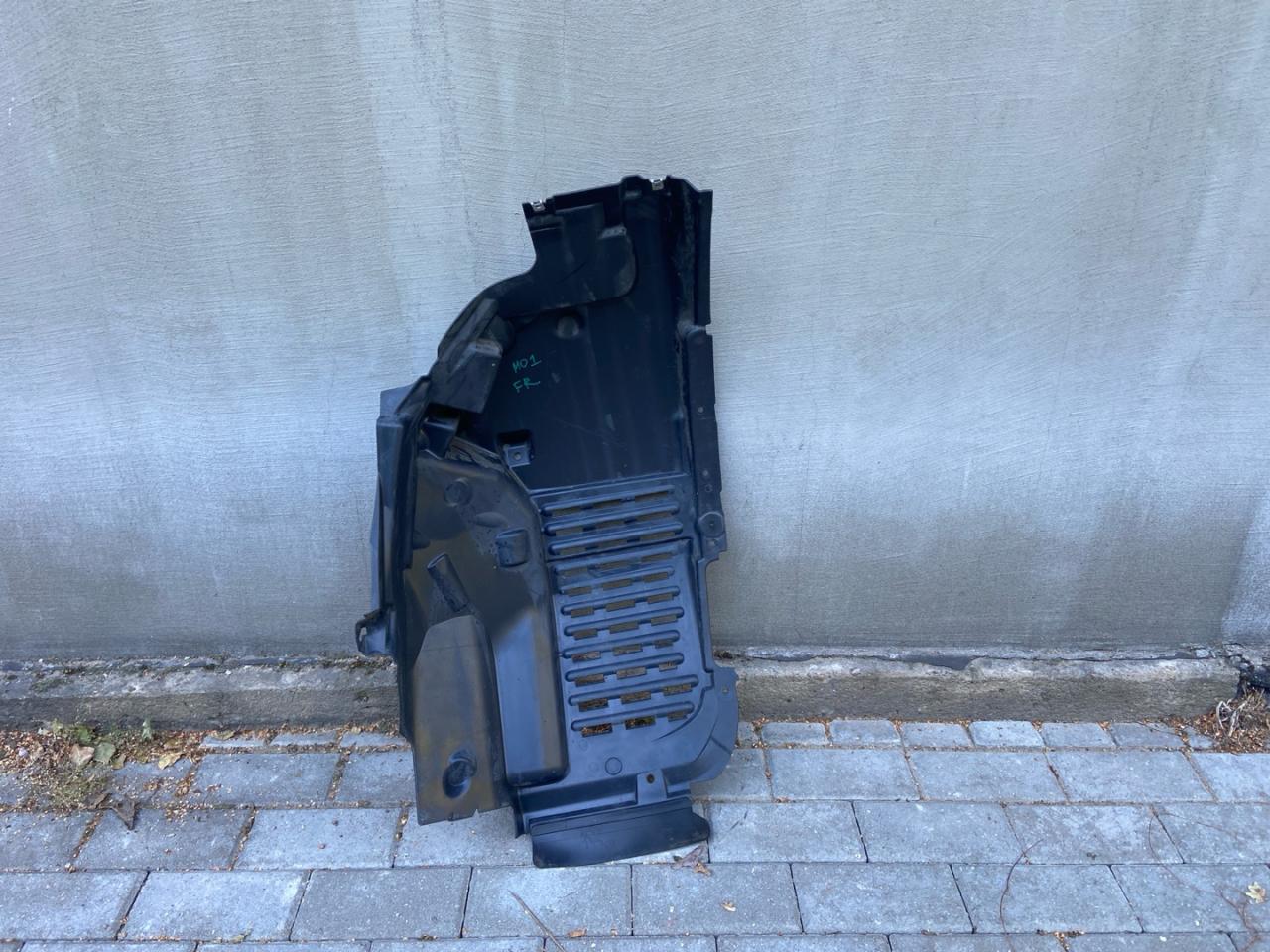 защита арок передняя правая (подкрылок) Maserati Grecale 1 поколение M182 2023, 2.0 л., бензин, АКПП, внедорожник 5 дв., полный привод, правый руль, 670157088 - фото №1