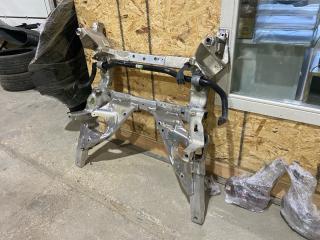 балка подвески передняя (подрамник) Alfa Romeo Stelvio 1 поколение 949 2018, 2.2 л., дизель, АКПП, полный привод