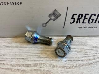 гайка колесная Alfa Romeo Giulia 2 поколение 952 2018, 2.0 л., бензин, АКПП, rosso red, седан, полный привод