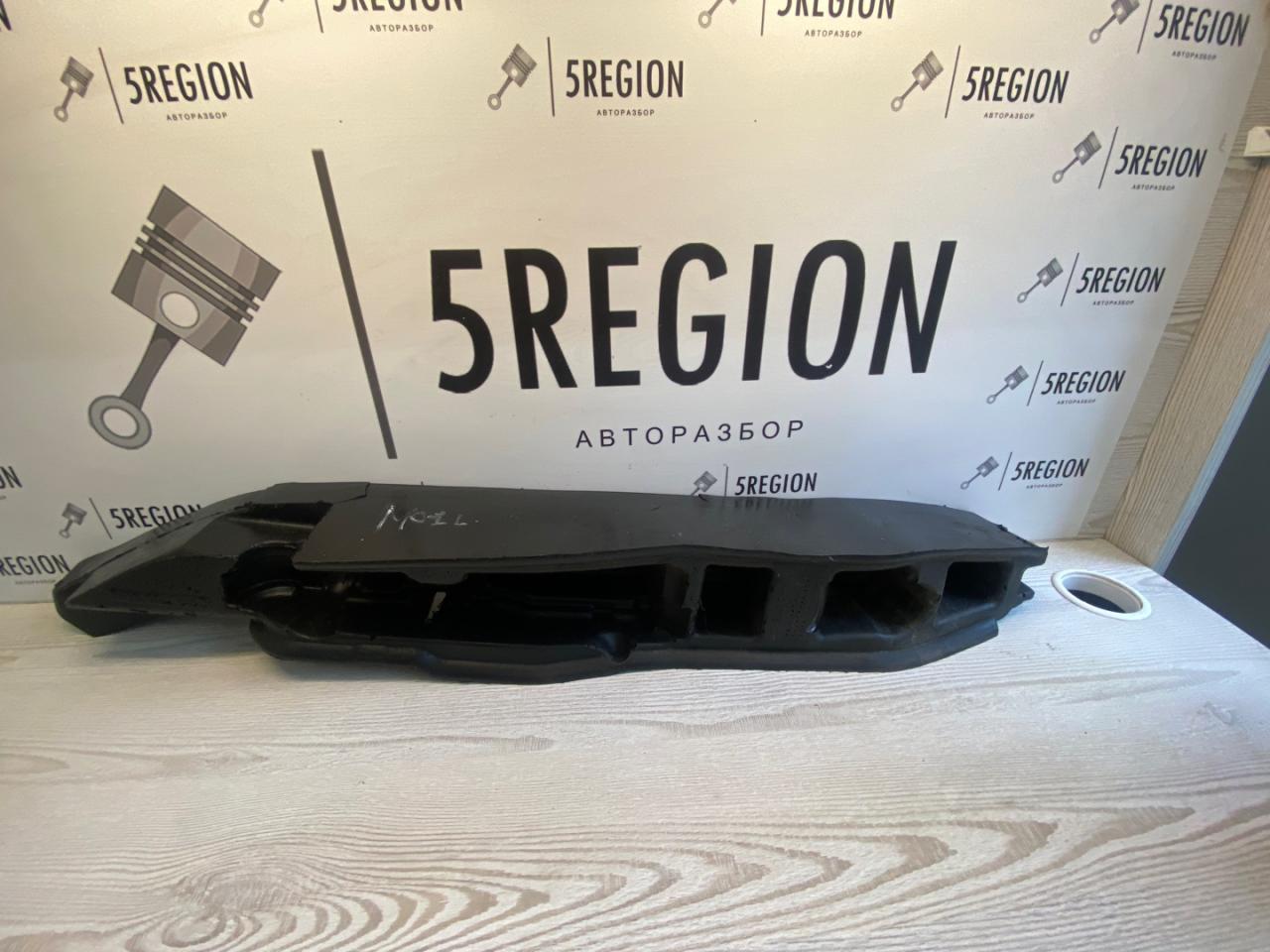 пыльник переднего крыла Maserati Grecale 1 поколение M182 2023, 2.0 л., бензин, АКПП, внедорожник 5 дв., полный привод, правый руль, 670157933 - фото №1