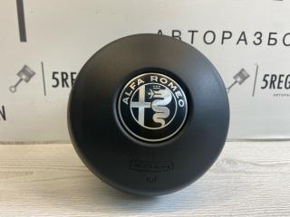 подушка безопасности водителя Alfa Romeo Stelvio 1 поколение 949 2018, 2.2 л., дизель, АКПП, внедорожник 5 дв., полный привод, правый руль, 156124400