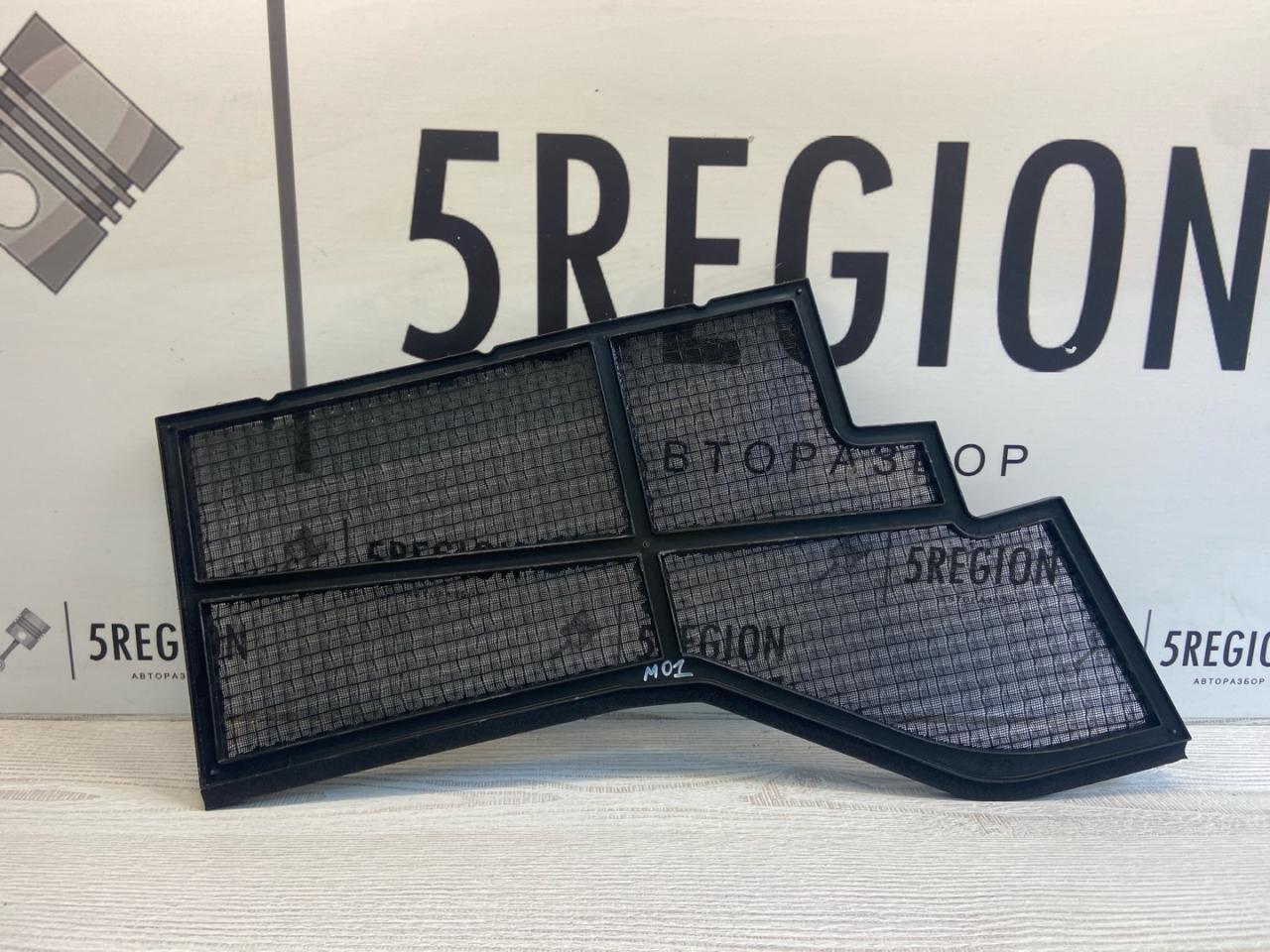 пластик Maserati Grecale 1 поколение M182 2023, 2.0 л., бензин, АКПП, внедорожник 5 дв., полный привод, правый руль - фото №1