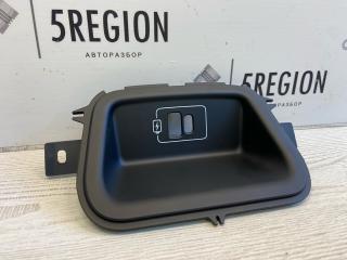 пластик Maserati Grecale 1 поколение M182 2023, 2.0 л., бензин, АКПП, внедорожник 5 дв., полный привод, правый руль, 670167290