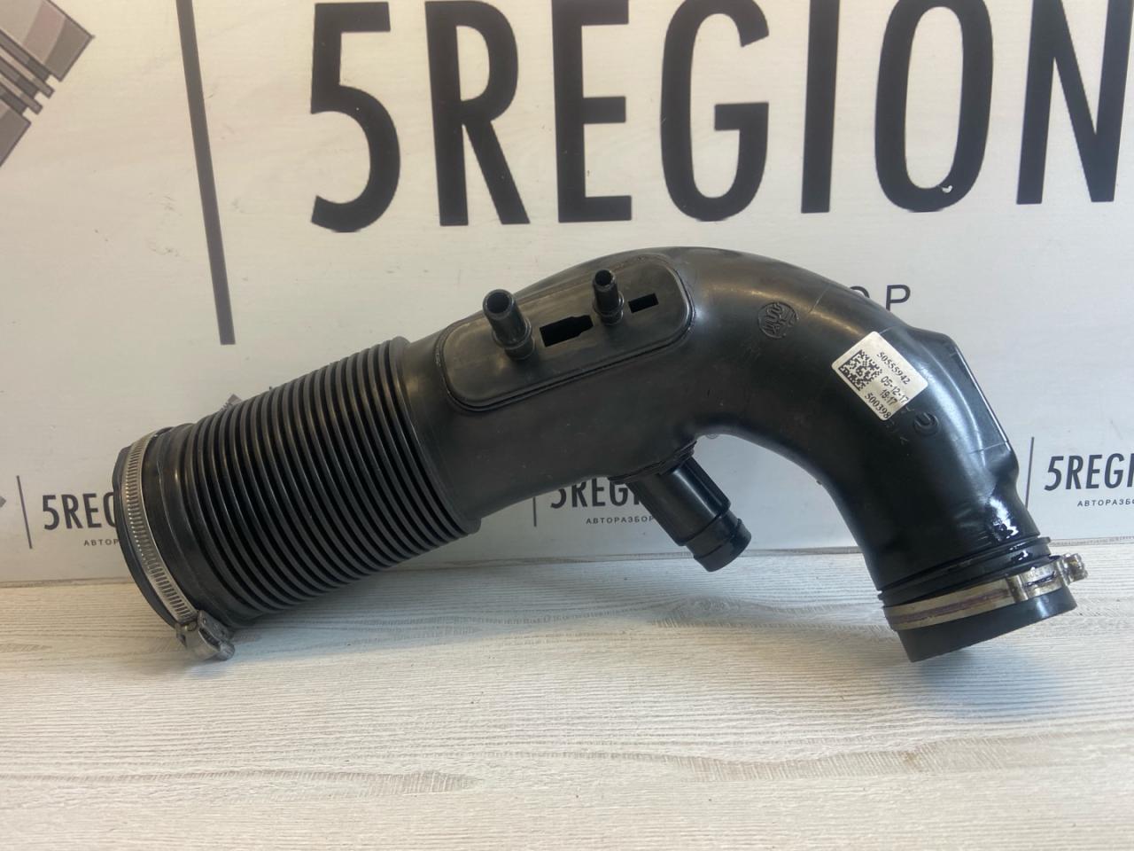 патрубок радиатора Alfa Romeo Giulia 2 поколение 952 2018, 2.0 л., бензин, АКПП, седан, задний привод, 50555942 - фото №1