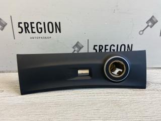 прикуриватель Alfa Romeo Stelvio 1 поколение 949 2018, 2.0 л., бензин, АКПП, полный привод, правый руль, 156115933